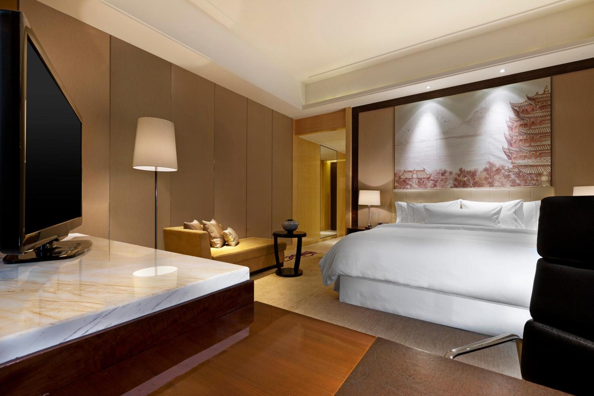The Westin Wuhan Wuchang Екстер'єр фото